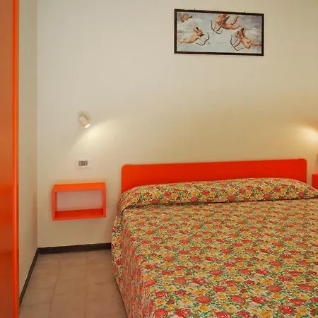 Holiday Villaggio Le Tre Isole San Feliciano Sul Trasimeno Peg011002 Cya * מאג'ונה